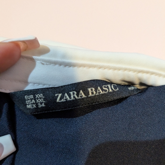 Navy collared plus size jumpsuit - Picture 3 of 4